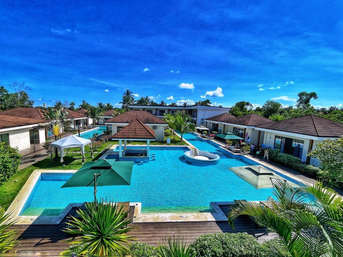 Amphitrite Panglao