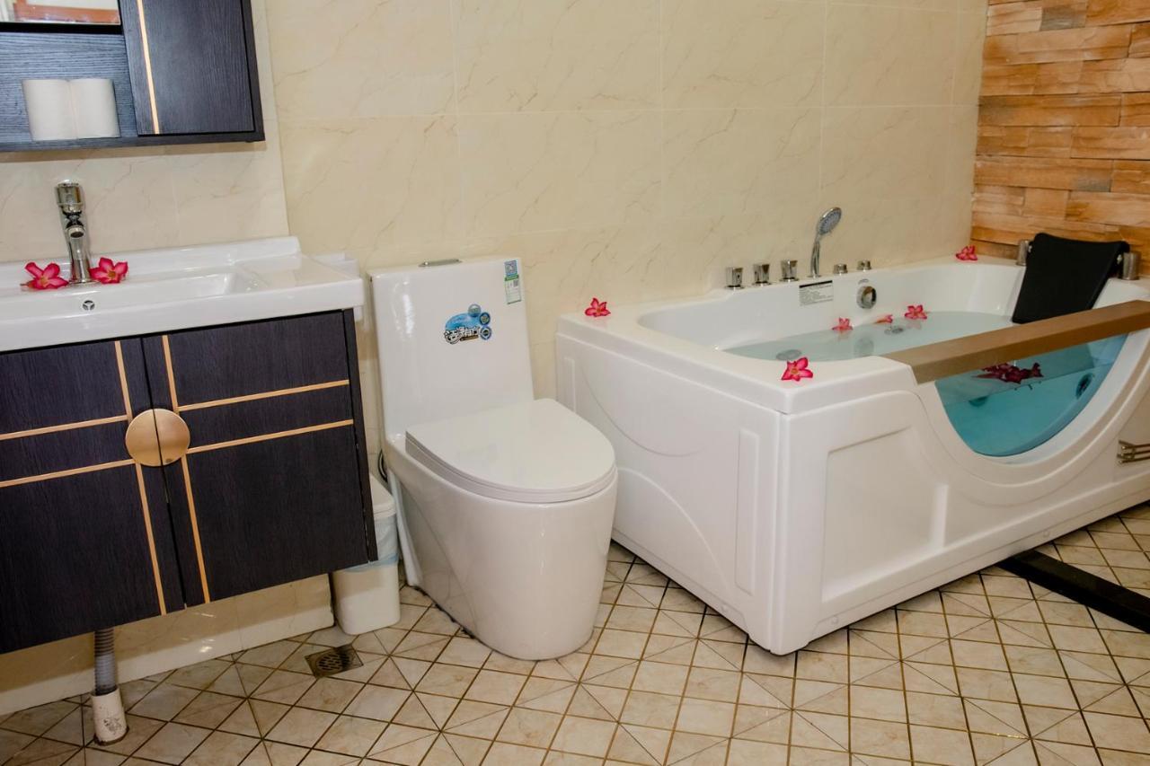 Hotel Amphitrite 3*