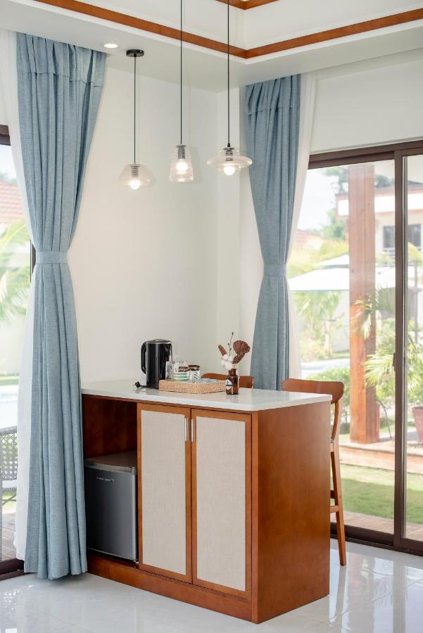 Amphitrite Hotel Panglao