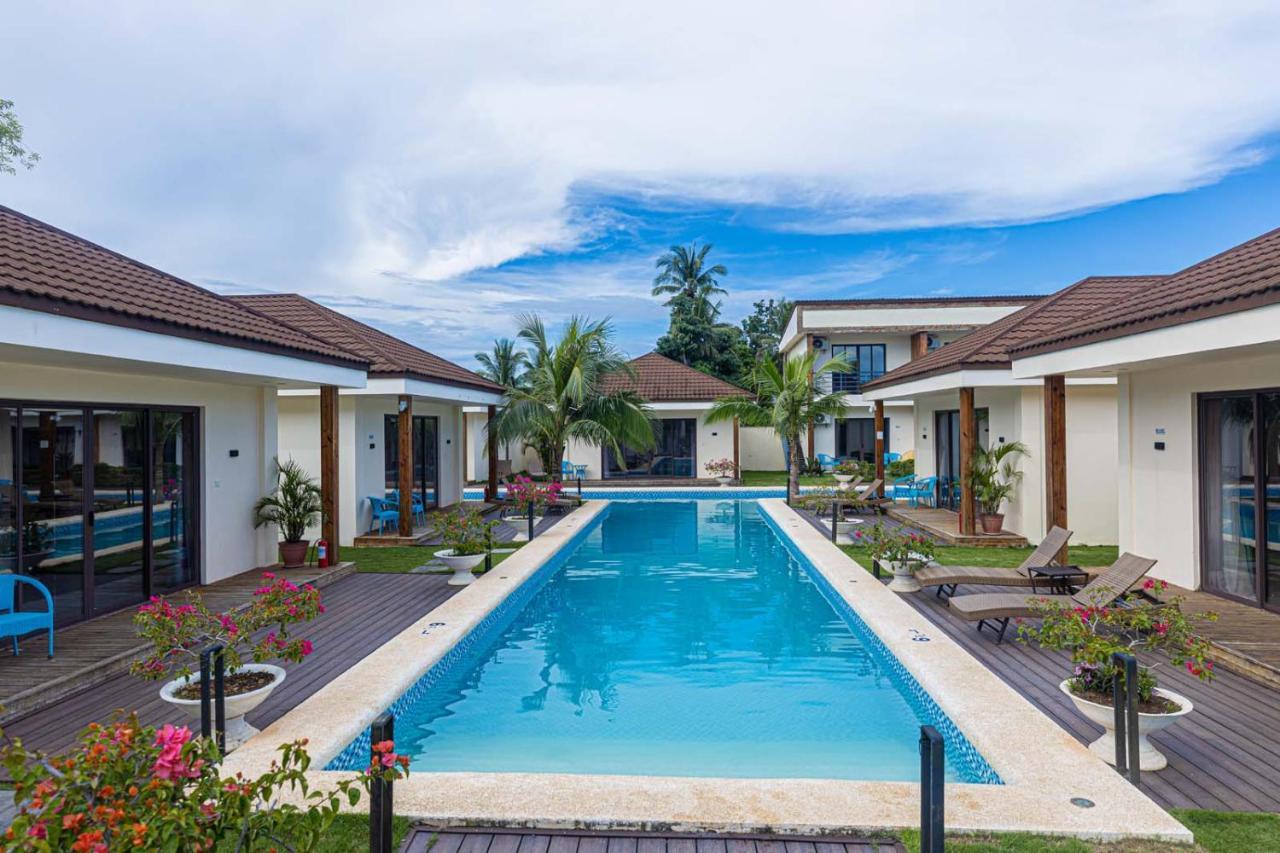 Amphitrite Hotel