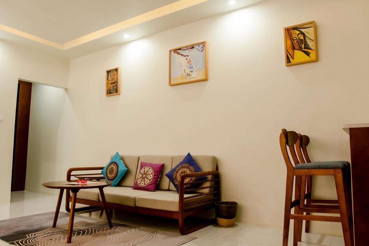 Amphitrite Hotel